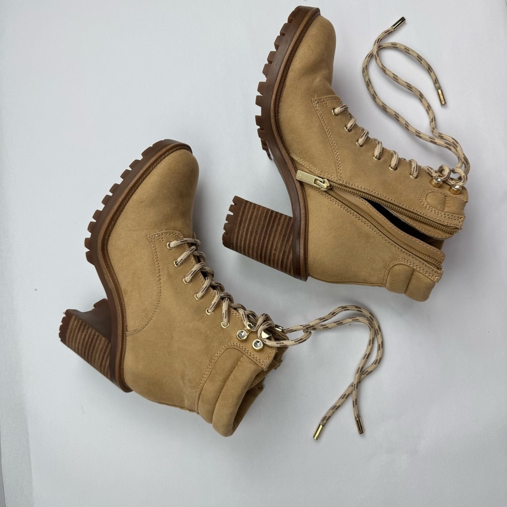 Jennifer Lopez Tan Lace-Up Boots with Suede Finish